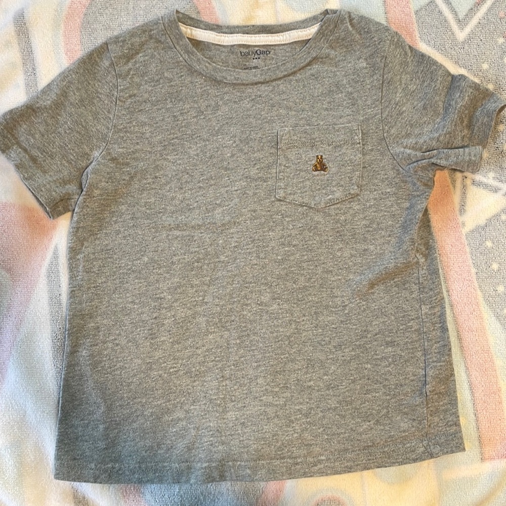 Boys gray tshirt